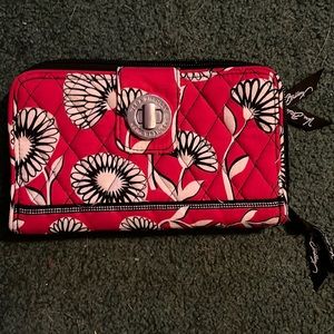 Vera Bradley Turnlock wallet